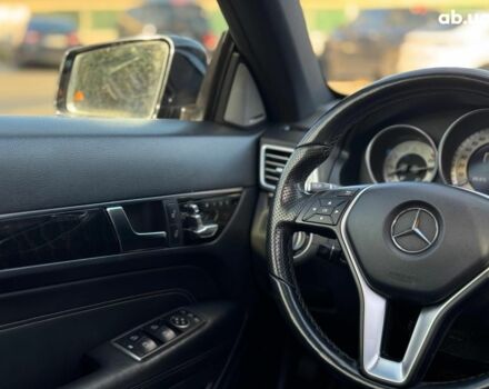 Черный Мерседес Е-Класс, объемом двигателя 3 л и пробегом 125 тыс. км за 18990 $, фото 49 на Automoto.ua