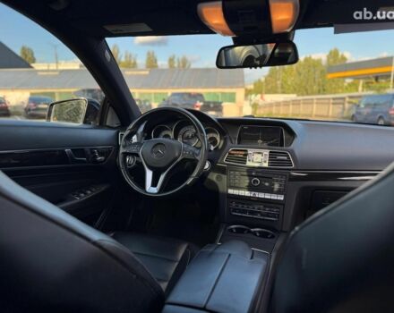 Черный Мерседес Е-Класс, объемом двигателя 3 л и пробегом 125 тыс. км за 18990 $, фото 46 на Automoto.ua