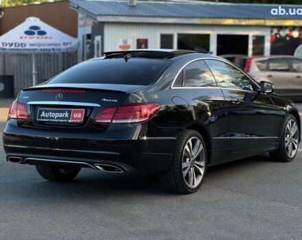 Черный Мерседес Е-Класс, объемом двигателя 3 л и пробегом 125 тыс. км за 18990 $, фото 12 на Automoto.ua