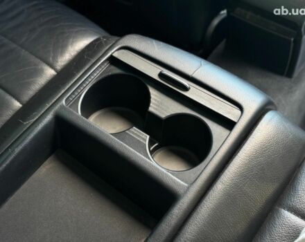 Черный Мерседес Е-Класс, объемом двигателя 3 л и пробегом 125 тыс. км за 18990 $, фото 44 на Automoto.ua