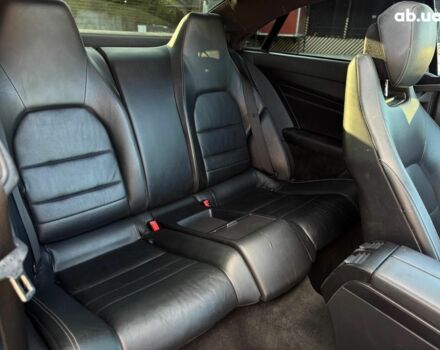 Черный Мерседес Е-Класс, объемом двигателя 3 л и пробегом 125 тыс. км за 18990 $, фото 43 на Automoto.ua