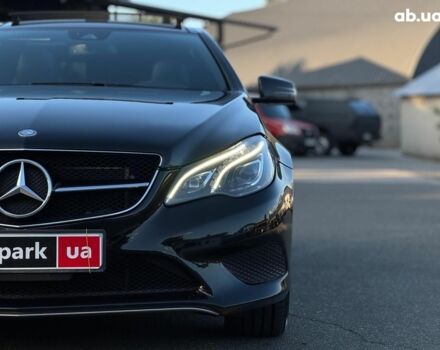 Черный Мерседес Е-Класс, объемом двигателя 3 л и пробегом 125 тыс. км за 18990 $, фото 5 на Automoto.ua