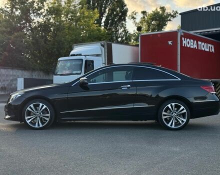 Черный Мерседес Е-Класс, объемом двигателя 3 л и пробегом 125 тыс. км за 18990 $, фото 7 на Automoto.ua