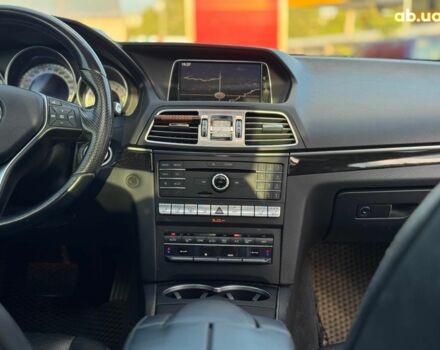 Черный Мерседес Е-Класс, объемом двигателя 3 л и пробегом 125 тыс. км за 18990 $, фото 48 на Automoto.ua