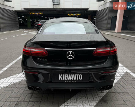 Мерседес Е-Класс 2017 в Киеве на Automoto.ua Черный Мерседес Е-Класс, объемом двигателя 3 л и пробегом 93 тыс. км за 37000 $, фото 5 на Automoto.ua