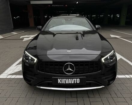 Мерседес Е-Клас 2017 у Києві на Automoto.ua Чорний Мерседес Е-Клас, об'ємом двигуна 3 л та пробігом 93 тис. км за 37000 $, фото 1 на Automoto.ua