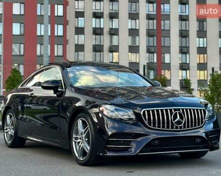 Чорний Мерседес Е-Клас, об'ємом двигуна 3 л та пробігом 28 тис. км за 37000 $, фото 3 на Automoto.ua