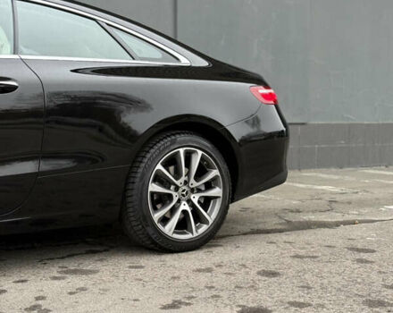 Черный Мерседес Е-Класс, объемом двигателя 1.99 л и пробегом 109 тыс. км за 39000 $, фото 18 на Automoto.ua
