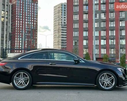 Чорний Мерседес Е-Клас, об'ємом двигуна 3 л та пробігом 28 тис. км за 37000 $, фото 11 на Automoto.ua