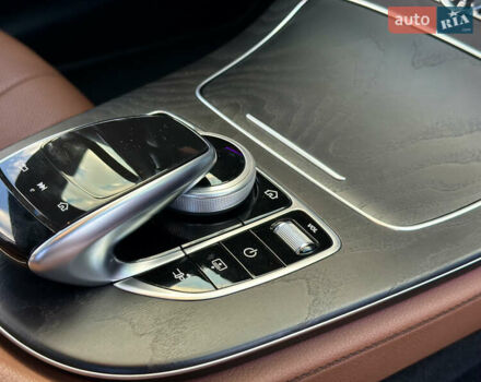 Чорний Мерседес Е-Клас, об'ємом двигуна 3 л та пробігом 28 тис. км за 37000 $, фото 22 на Automoto.ua