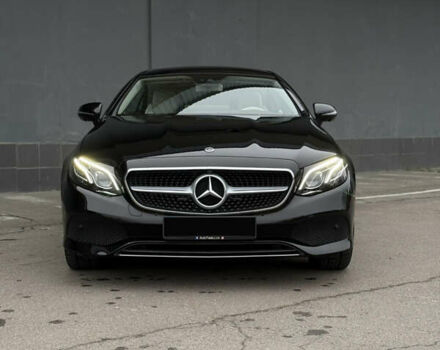 Черный Мерседес Е-Класс, объемом двигателя 1.99 л и пробегом 109 тыс. км за 39000 $, фото 4 на Automoto.ua