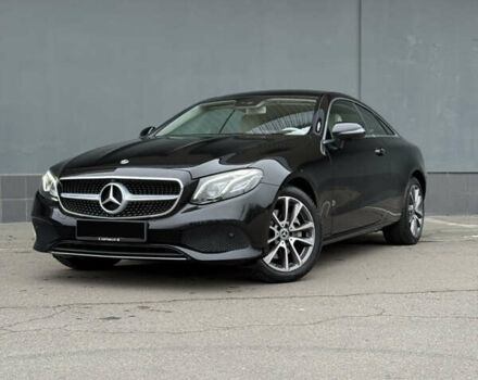 Черный Мерседес Е-Класс, объемом двигателя 1.99 л и пробегом 109 тыс. км за 39000 $, фото 3 на Automoto.ua