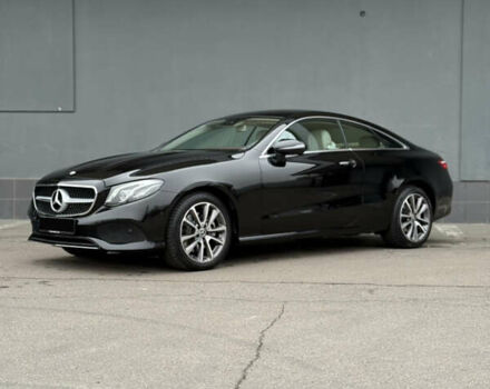 Черный Мерседес Е-Класс, объемом двигателя 1.99 л и пробегом 109 тыс. км за 39000 $, фото 1 на Automoto.ua