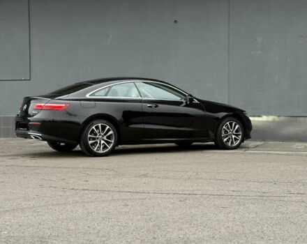 Черный Мерседес Е-Класс, объемом двигателя 1.99 л и пробегом 109 тыс. км за 39000 $, фото 8 на Automoto.ua