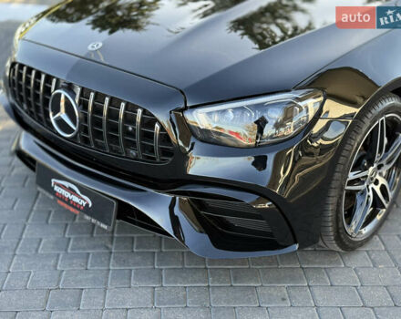 Чорний Мерседес Е-Клас, об'ємом двигуна 3 л та пробігом 63 тис. км за 35000 $, фото 5 на Automoto.ua