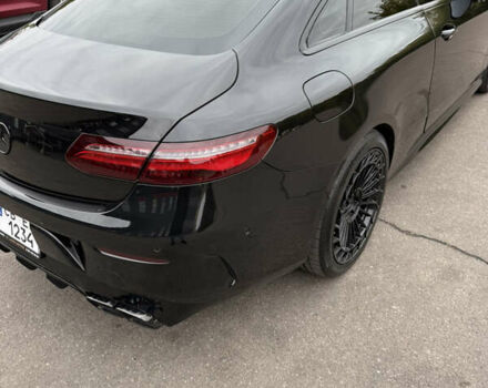 Чорний Мерседес Е-Клас, об'ємом двигуна 3 л та пробігом 77 тис. км за 50000 $, фото 28 на Automoto.ua