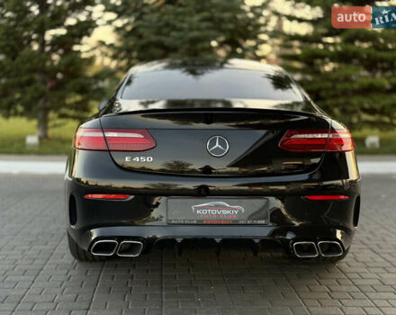 Чорний Мерседес Е-Клас, об'ємом двигуна 3 л та пробігом 63 тис. км за 35000 $, фото 38 на Automoto.ua