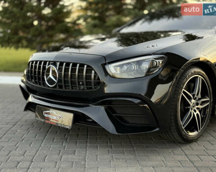 Чорний Мерседес Е-Клас, об'ємом двигуна 3 л та пробігом 63 тис. км за 35000 $, фото 2 на Automoto.ua