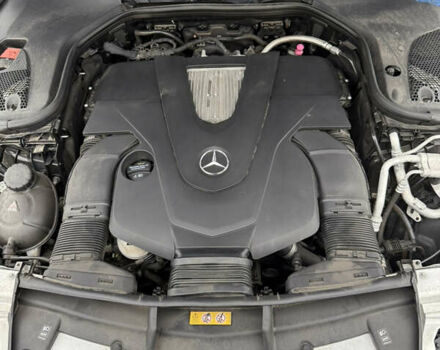 Чорний Мерседес Е-Клас, об'ємом двигуна 3 л та пробігом 77 тис. км за 50000 $, фото 9 на Automoto.ua