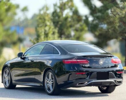 Черный Мерседес Е-Класс, объемом двигателя 3 л и пробегом 46 тыс. км за 23000 $, фото 5 на Automoto.ua