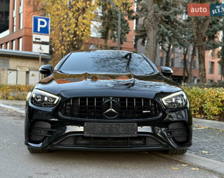 Черный Мерседес Е-Класс, объемом двигателя 1.95 л и пробегом 91 тыс. км за 63900 $, фото 6 на Automoto.ua