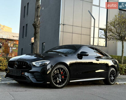 Черный Мерседес Е-Класс, объемом двигателя 1.95 л и пробегом 91 тыс. км за 63900 $, фото 1 на Automoto.ua