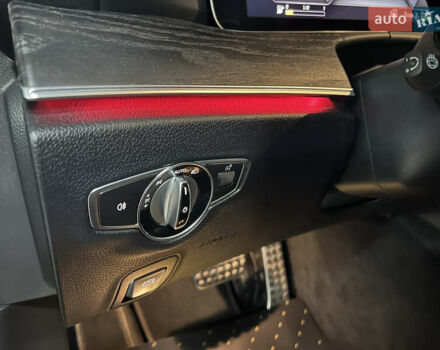 Черный Мерседес Е-Класс, объемом двигателя 3 л и пробегом 25 тыс. км за 46500 $, фото 29 на Automoto.ua