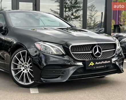 Черный Мерседес Е-Класс, объемом двигателя 3 л и пробегом 25 тыс. км за 46500 $, фото 4 на Automoto.ua