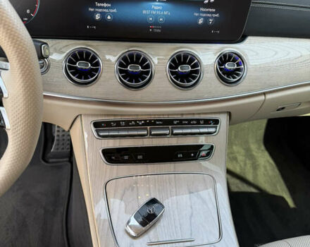 Чорний Мерседес Е-Клас, об'ємом двигуна 1.95 л та пробігом 52 тис. км за 55000 $, фото 21 на Automoto.ua