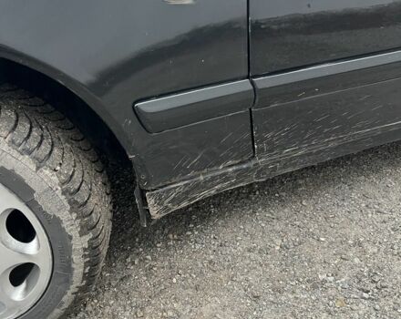 Чорний Мерседес Е-Клас, об'ємом двигуна 2.3 л та пробігом 400 тис. км за 2450 $, фото 3 на Automoto.ua