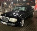 Черный Мерседес Е-Класс, объемом двигателя 2.3 л и пробегом 250 тыс. км за 2300 $, фото 5 на Automoto.ua