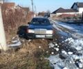 Черный Мерседес Е-Класс, объемом двигателя 2 л и пробегом 450 тыс. км за 1350 $, фото 1 на Automoto.ua