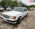 Черный Мерседес Е-Класс, объемом двигателя 2 л и пробегом 226 тыс. км за 2200 $, фото 1 на Automoto.ua