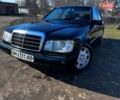 Чорний Мерседес Е-Клас, об'ємом двигуна 2 л та пробігом 290 тис. км за 1600 $, фото 1 на Automoto.ua