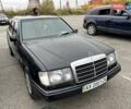 Черный Мерседес Е-Класс, объемом двигателя 2.3 л и пробегом 463 тыс. км за 2000 $, фото 1 на Automoto.ua