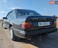Чорний Мерседес Е-Клас, об'ємом двигуна 2.5 л та пробігом 456 тис. км за 1850 $, фото 5 на Automoto.ua