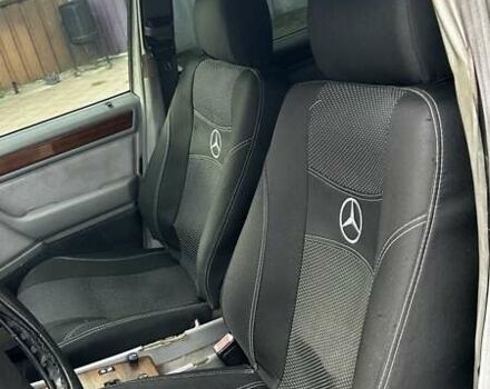 Черный Мерседес Е-Класс, объемом двигателя 2.5 л и пробегом 436 тыс. км за 2700 $, фото 5 на Automoto.ua