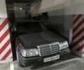 Черный Мерседес Е-Класс, объемом двигателя 3 л и пробегом 350 тыс. км за 1694 $, фото 1 на Automoto.ua