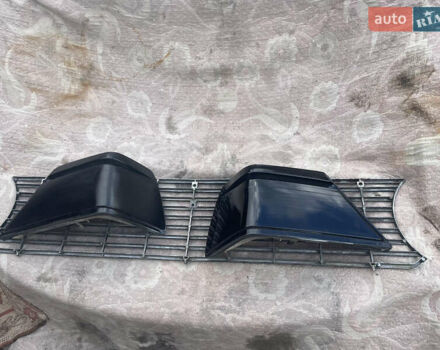 Черный Мерседес Е-Класс, объемом двигателя 2.55 л и пробегом 530 тыс. км за 2500 $, фото 6 на Automoto.ua