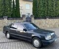Чорний Мерседес Е-Клас, об'ємом двигуна 2.3 л та пробігом 378 тис. км за 2100 $, фото 3 на Automoto.ua