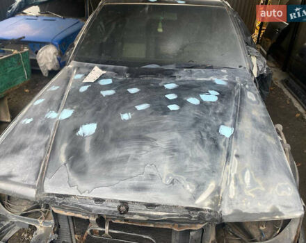 Черный Мерседес Е-Класс, объемом двигателя 2.55 л и пробегом 530 тыс. км за 2500 $, фото 1 на Automoto.ua