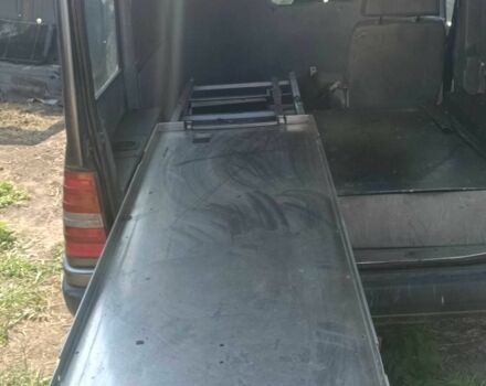 Чорний Мерседес Е-Клас, об'ємом двигуна 2.3 л та пробігом 170 тис. км за 1000 $, фото 20 на Automoto.ua