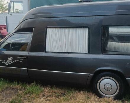 Чорний Мерседес Е-Клас, об'ємом двигуна 2.3 л та пробігом 170 тис. км за 1000 $, фото 6 на Automoto.ua