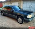 Черный Мерседес Е-Класс, объемом двигателя 2.3 л и пробегом 290 тыс. км за 2500 $, фото 1 на Automoto.ua