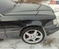 Черный Мерседес Е-Класс, объемом двигателя 4.2 л и пробегом 400 тыс. км за 7000 $, фото 11 на Automoto.ua