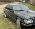 Мерседес Е-Класс 1992 в Згуровке на Automoto.ua Черный Мерседес Е-Класс, объемом двигателя 2.96 л и пробегом 452 тыс. км за 1800 $, фото 1 на Automoto.ua