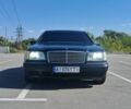 Черный Мерседес Е-Класс, объемом двигателя 3.2 л и пробегом 370 тыс. км за 3800 $, фото 1 на Automoto.ua