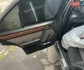 Черный Мерседес Е-Класс, объемом двигателя 2.5 л и пробегом 460 тыс. км за 2350 $, фото 10 на Automoto.ua