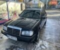 Черный Мерседес Е-Класс, объемом двигателя 2.5 л и пробегом 460 тыс. км за 2350 $, фото 1 на Automoto.ua