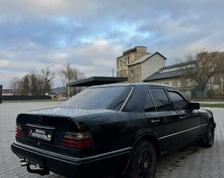 Черный Мерседес Е-Класс, объемом двигателя 2.5 л и пробегом 400 тыс. км за 1999 $, фото 16 на Automoto.ua